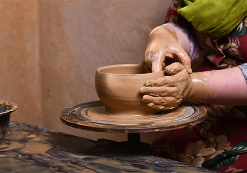 الفنون التشكيلية