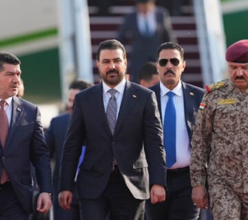 رئيس الوزراء العراقي يصل إلى بغداد بعد مشاركته في اجتماعات الأمم المتحدة 