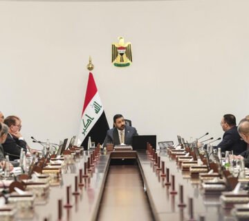 رئيس الوزراء يترأس اجتماع مجلس الوزراء بحضور عدد من الوزراء 